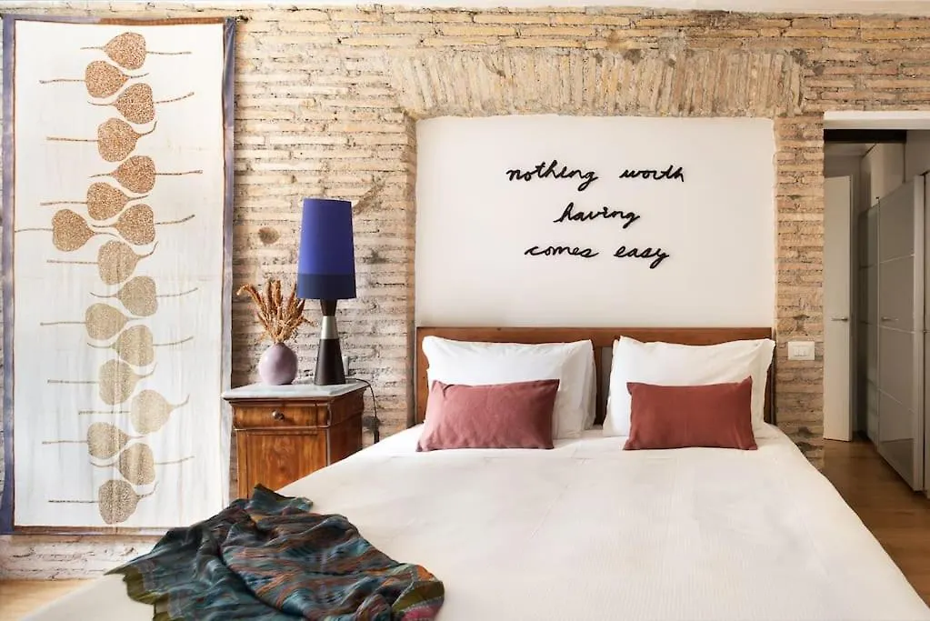Idyllia - Cozy Central Retreat In Trastevere Rome 0*,  Italy