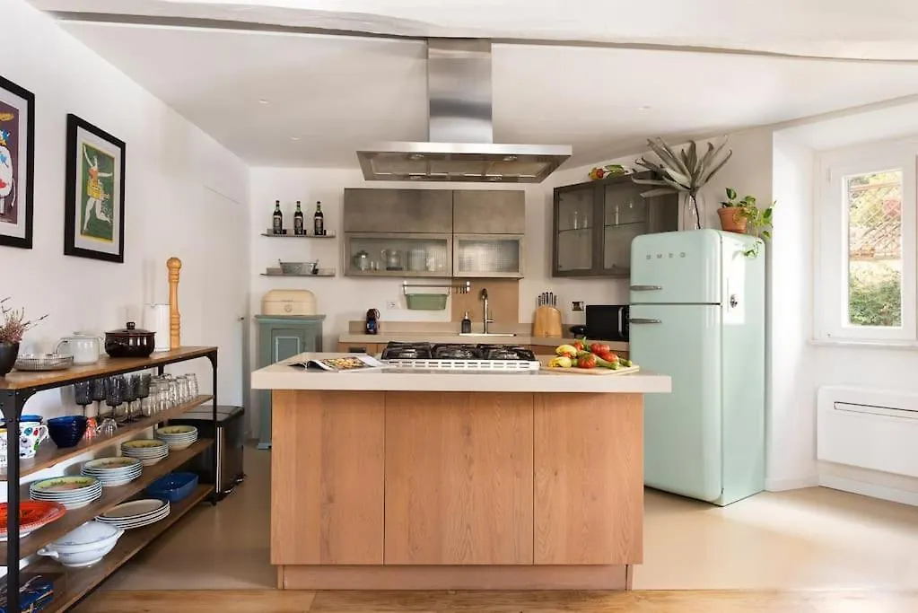 Idyllia - Cozy Central Retreat In Trastevere Rome